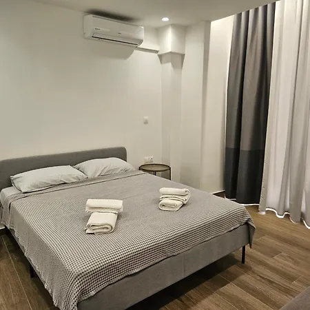 Cosy Penthouse In The City 塞萨洛尼基